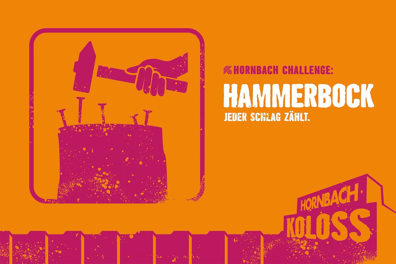 Hornbach Challenge Hammerbock Illustration: Eine Hand schlägt mit einem Hammer einen Nagel in einen Holzklotz. Hornbach Koloss Logo.