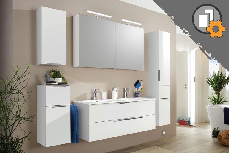 Modernes Badezimmer-Set mit Waschbecken, Spiegelschrank und Hochschrank