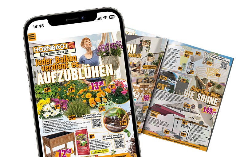 Das Bild zeigt ein Smartphone mit der Hornbach-Webseite und Werbeprospekte mit Gartenprodukten.