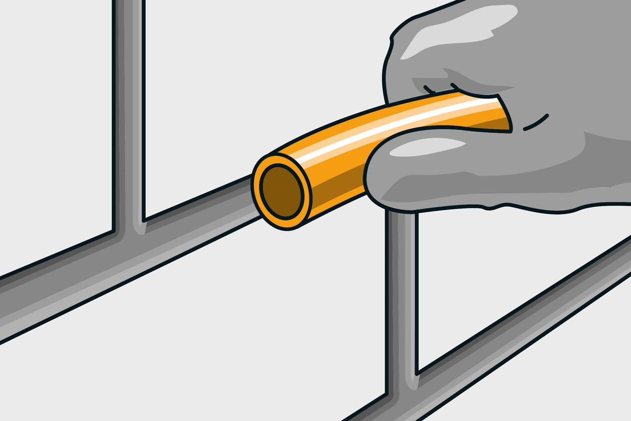 Illustration einer Hand, die ein Rohr an einem Metallrahmen befestigt