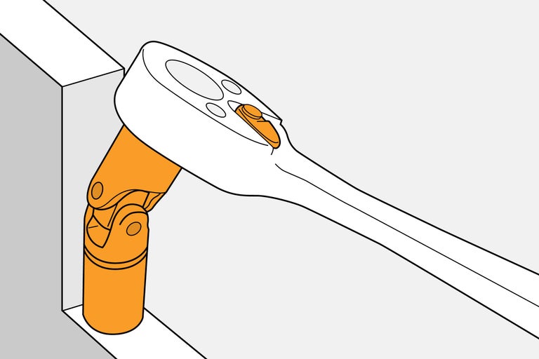 Steckschlüssel mit Gelenkstück in enger Einbausituation