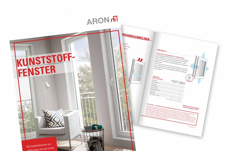 Abbildung einer Broschüre, die Kunststofffenster und das ARON SAFE-air Lüftungssystem vorstellt