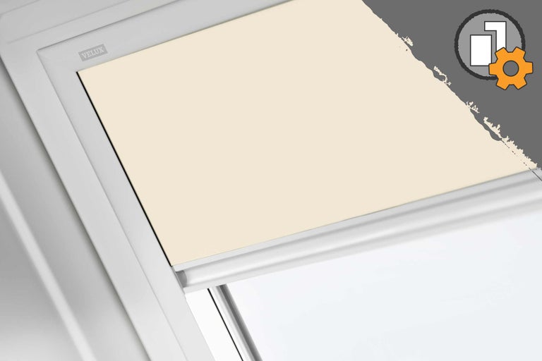 VELUX Dachfenster mit Rollo