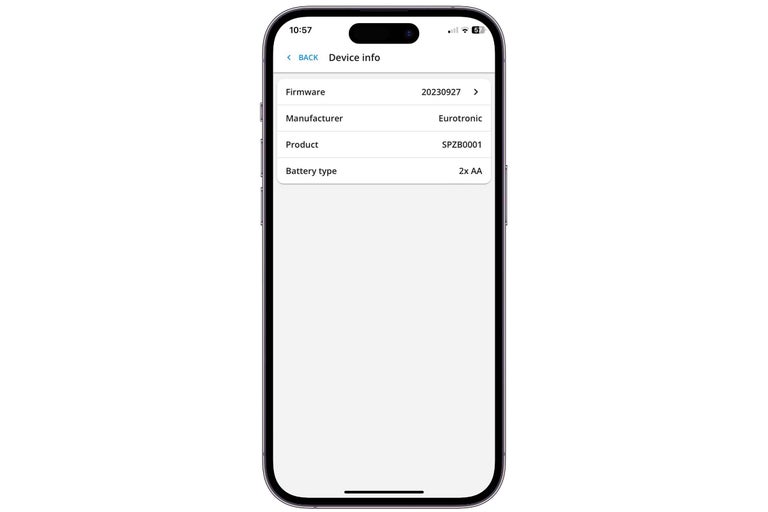 Geräteinformationen auf einem Smartphone mit Angaben zu Firmware, Hersteller, Produkt und Batterietyp