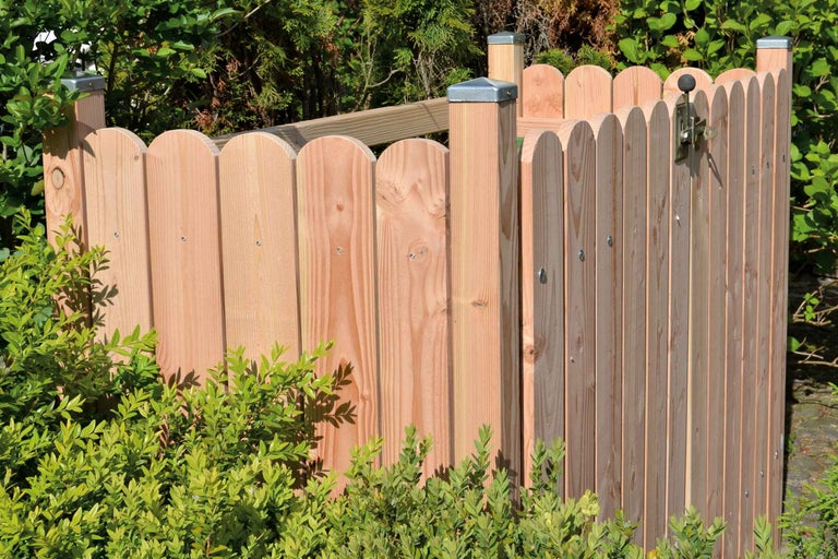 Holz Sichtschutzzaun im Garten