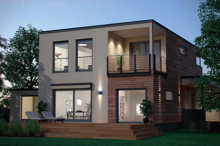 Modernes zweistöckiges Haus mit Holzfassade und Balkon