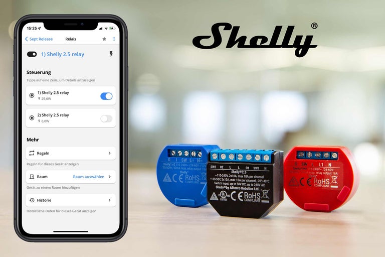 Smartphone mit Shelly App und Shelly 2.5 Relais