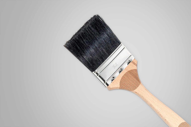 Flachpinsel mit Holzgriff und 75 Millimeter Breite