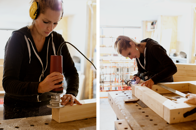 Frau bearbeitet Holz mit Oberfräse und Akkuschrauber in Werkstatt