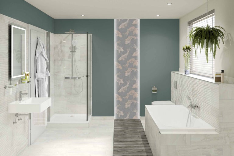 Modernes Badezimmer mit Dusche, Waschtisch, Badewanne und Fischmuster-Tapete.