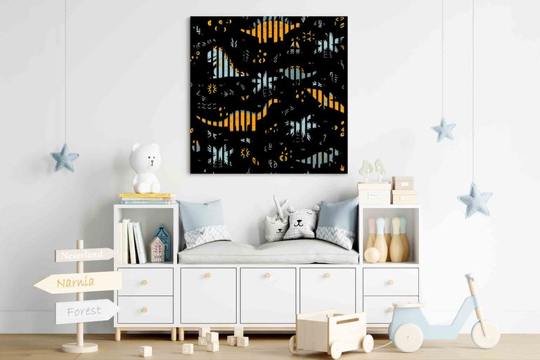 Kinderzimmer mit einer Wanddekoration mit Dinosaurier-Motiv über einem weißen Schrank