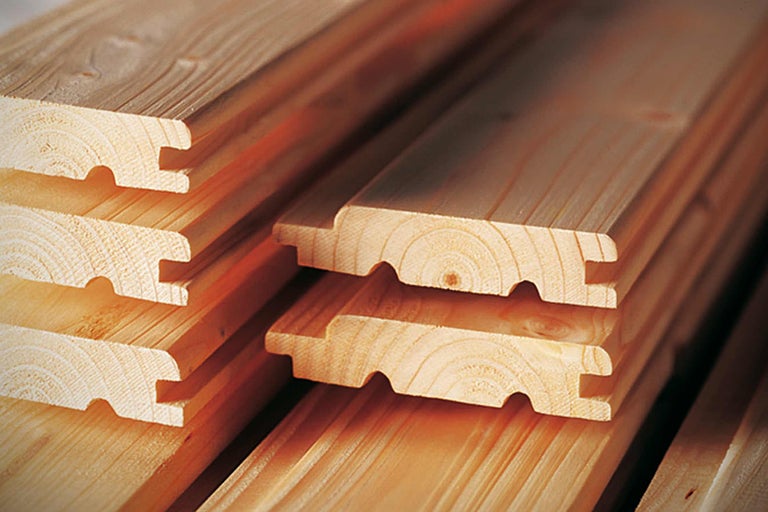 Stapel Nut-und-Feder Bretter aus Holz