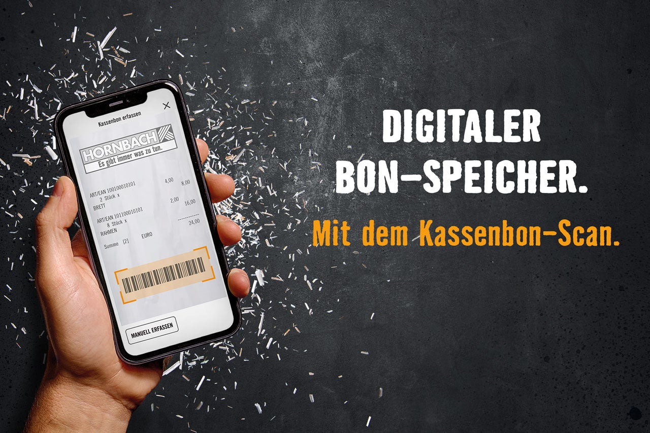 Ein Smartphone mit der Hornbach App zum digitalen Speichern von Kassenbons wird in der Hand gehalten.