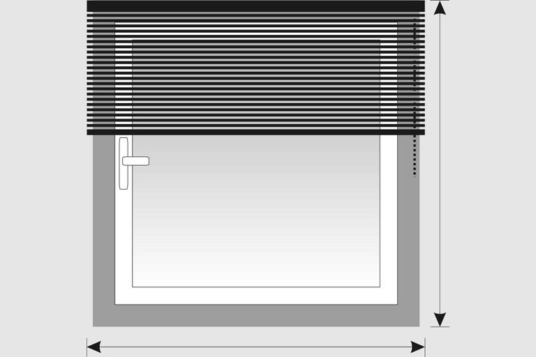 Abbildung eines Fensters mit Jalousie zur Illustration der Größenangaben.