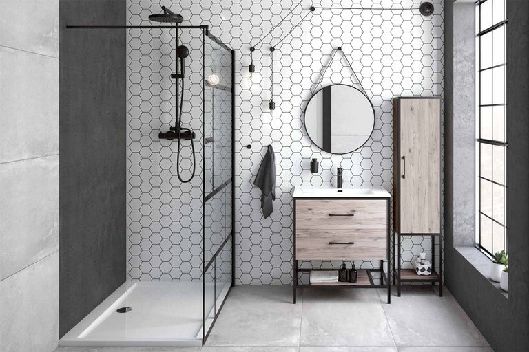 Badezimmer mit Dusche, Waschbeckenunterschrank, Spiegelschrank und sechseckigen Fliesen