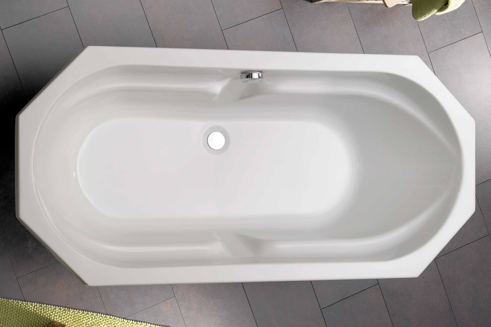 Merheckige Badewanne Merheckige Badewanne