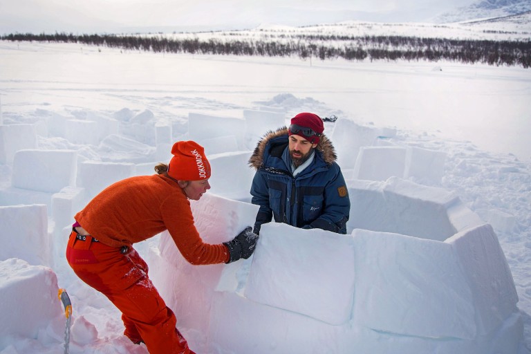 Jetzt oder nie: Sascha baut sich ein Iglu Jetzt oder nie: Sascha baut sich ein Iglu