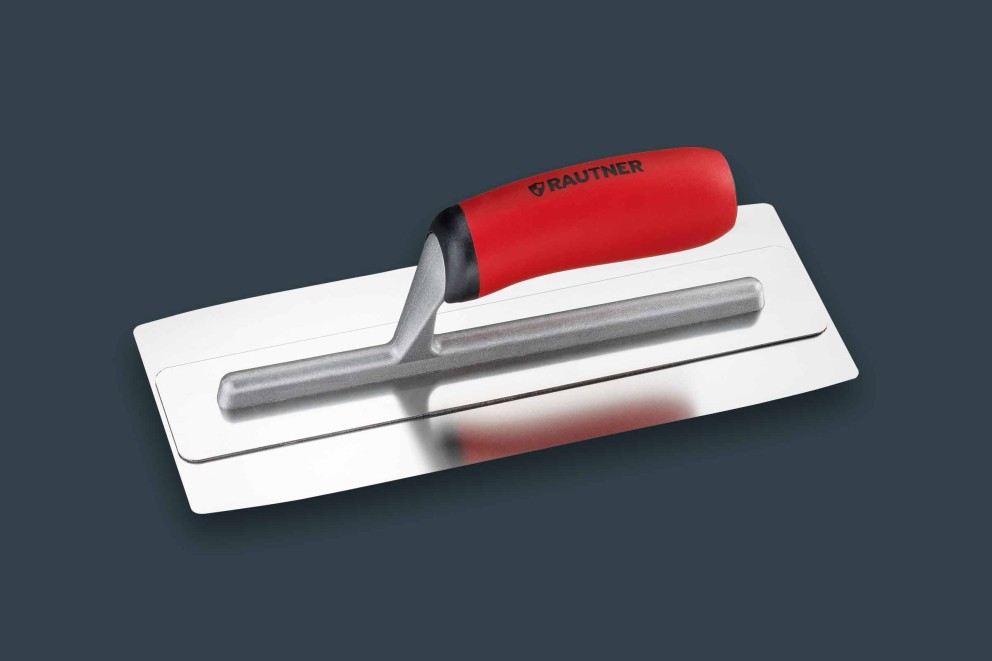 Glättkelle mit Rautner Logo und rotem Griff