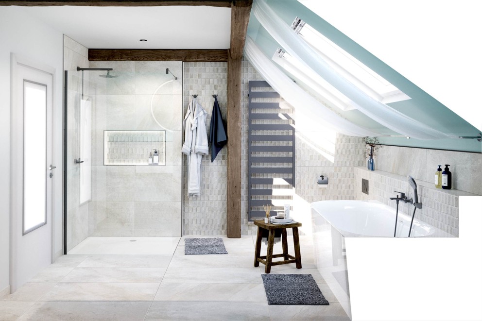 Helles Badezimmer mit Dusche, Badewanne, Handtuchwärmer und Dachfenstern.