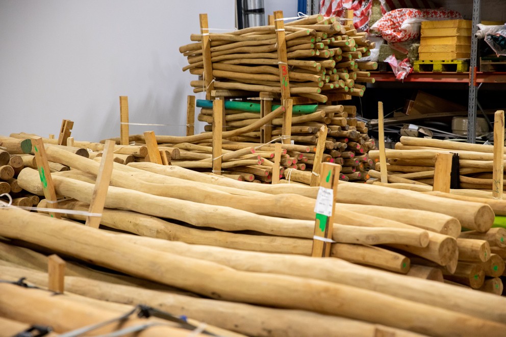 
				Hauptmaterial: Holz. Der Stoff, aus dem die Spielplätze des dänischen Unternehmens „Monstrum“ gemacht werden

			