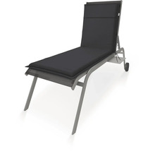 Sonnenliege mit grauer Polsterung und Rollen