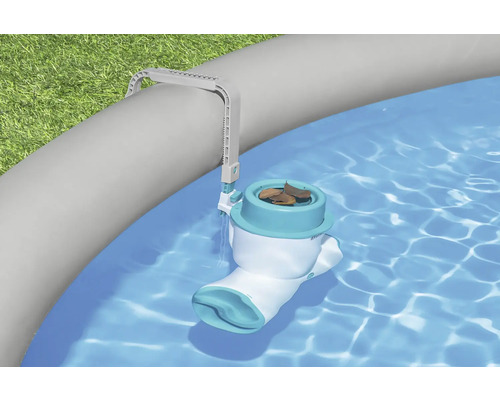 Pooloberflächenskimmer zur Reinigung von Poolwasser.