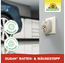 Sugan Ratten- und Mäusestopp mit Neudorff Logo, Symbol für zuverlässige Wirkung und Altpapierverpackung in Garagenumgebung.