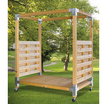 Holzpavillon mit Rollen im Garten