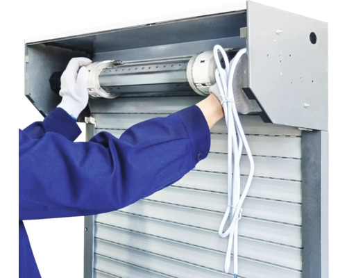 Einbau eines Rollladenmotors in einen Rollladenkasten