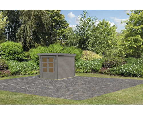 Gartenhaus aus Holz mit Tür im Garten