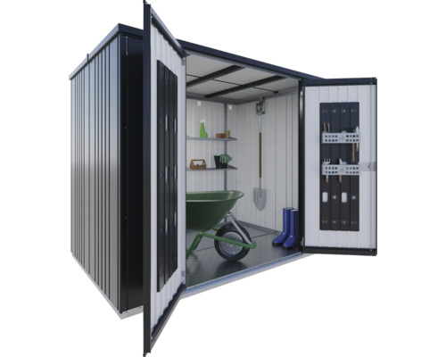 Offener Geräteschuppen mit Gartengeräten wie Schubkarre, Schaufel, Regal und Gartenwerkzeug