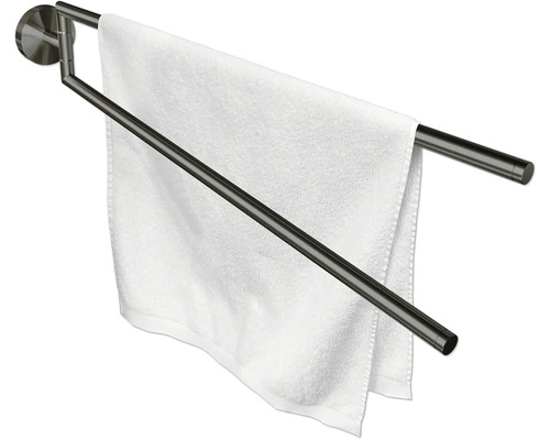 Handtuchhalter mit einem weißen Handtuch