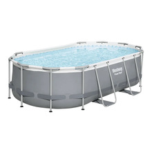Ovaler Bestway Power Steel Frame Pool mit Wasserfüllung