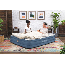 Luftbett mit zwei Personen im Schlafzimmer