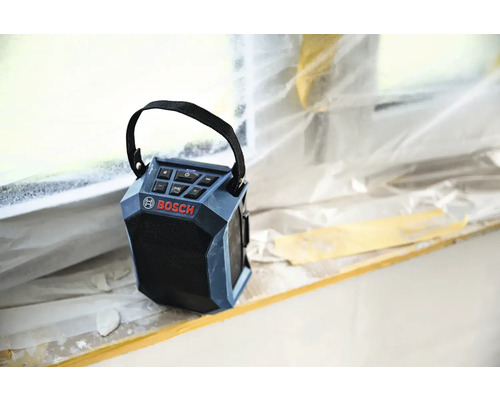 Bosch Logo auf einem Baustellenradio mit Tragegriff
