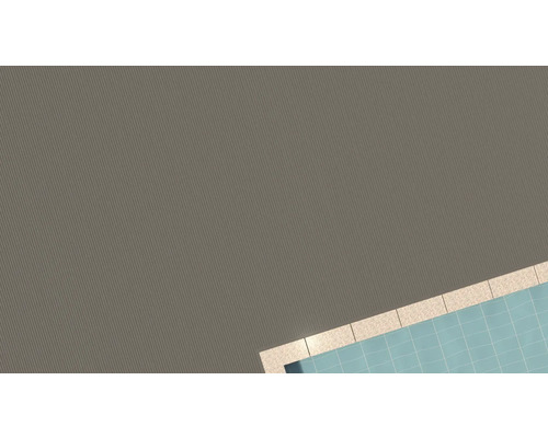 Terrassendielen neben einem Swimmingpool