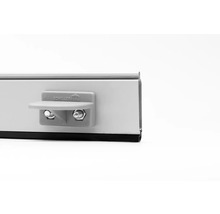 Schellenberg Logo am Rollladenkasten mit manueller Bedienung