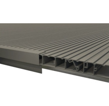 Terrassendiele aus Kunststoff im Detail