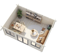 Innenansicht eines Holzhauses mit Wohnbereich, Essbereich und Regalen.