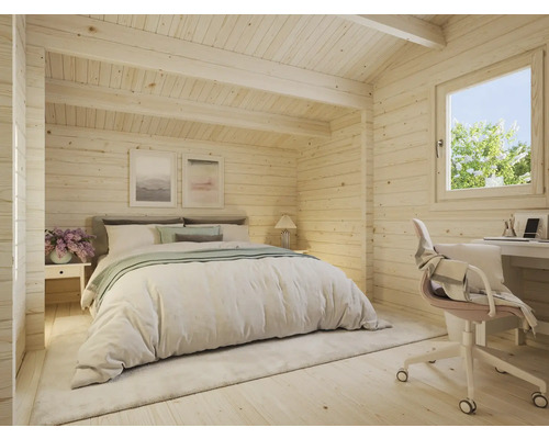 Helles Schlafzimmer mit Holzvertäfelung, Bett, Schreibtisch und Bürostuhl