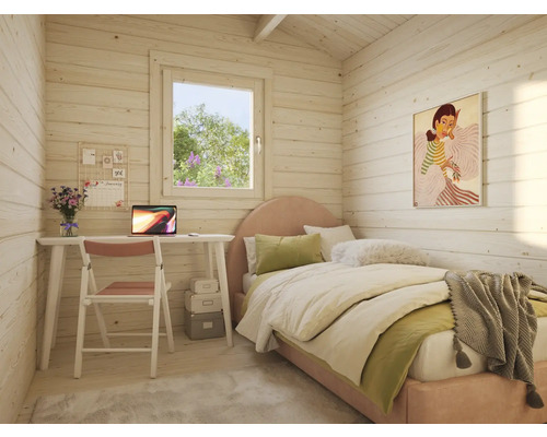 Helles Zimmer mit Holzvertäfelung, Schreibtisch, Stuhl und Bett für einladende Atmosphäre