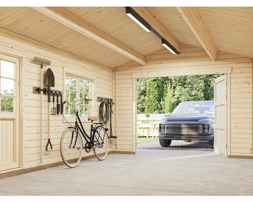 Garage mit Werkzeugen, Fahrrad und Auto