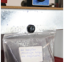 Magnetischer Verschluss an einer transparenten Tasche