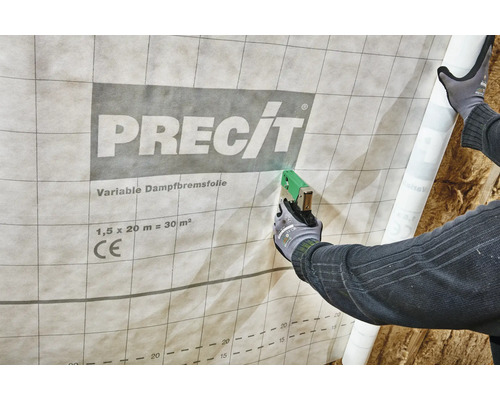 Anwendung einer variablen Dampfbremsfolie der Marke Precit mit einem Tacker