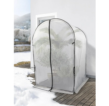Pflanzzelt für den Winterschutz von Pflanzen im Garten