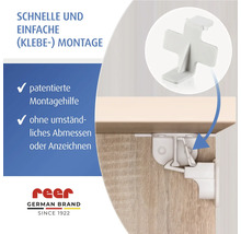 reer Kindersicherung aus Kunststoff für Schränke und Schubladen mit patentierter Montagehilfe zur einfachen Klebemontage. reer Logo.