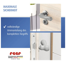 reer Türgriff-Schutz aus Silikon zur vollständigen Ummantelung für maximale Sicherheit und Stoßschutz an Türen. reer Logo.