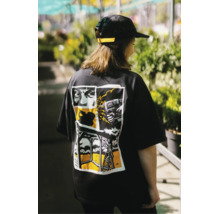 Schwarzes T-Shirt mit Comic-Grafik auf dem Rücken, die handwerkliche Tätigkeiten wie Bohren und Holzbau darstellt.