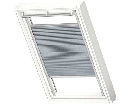 Dachfenster mit Plissee-Sonnenschutz