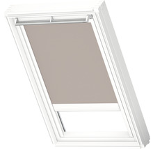 Dachfenster mit Rollo zur Verdunkelung
